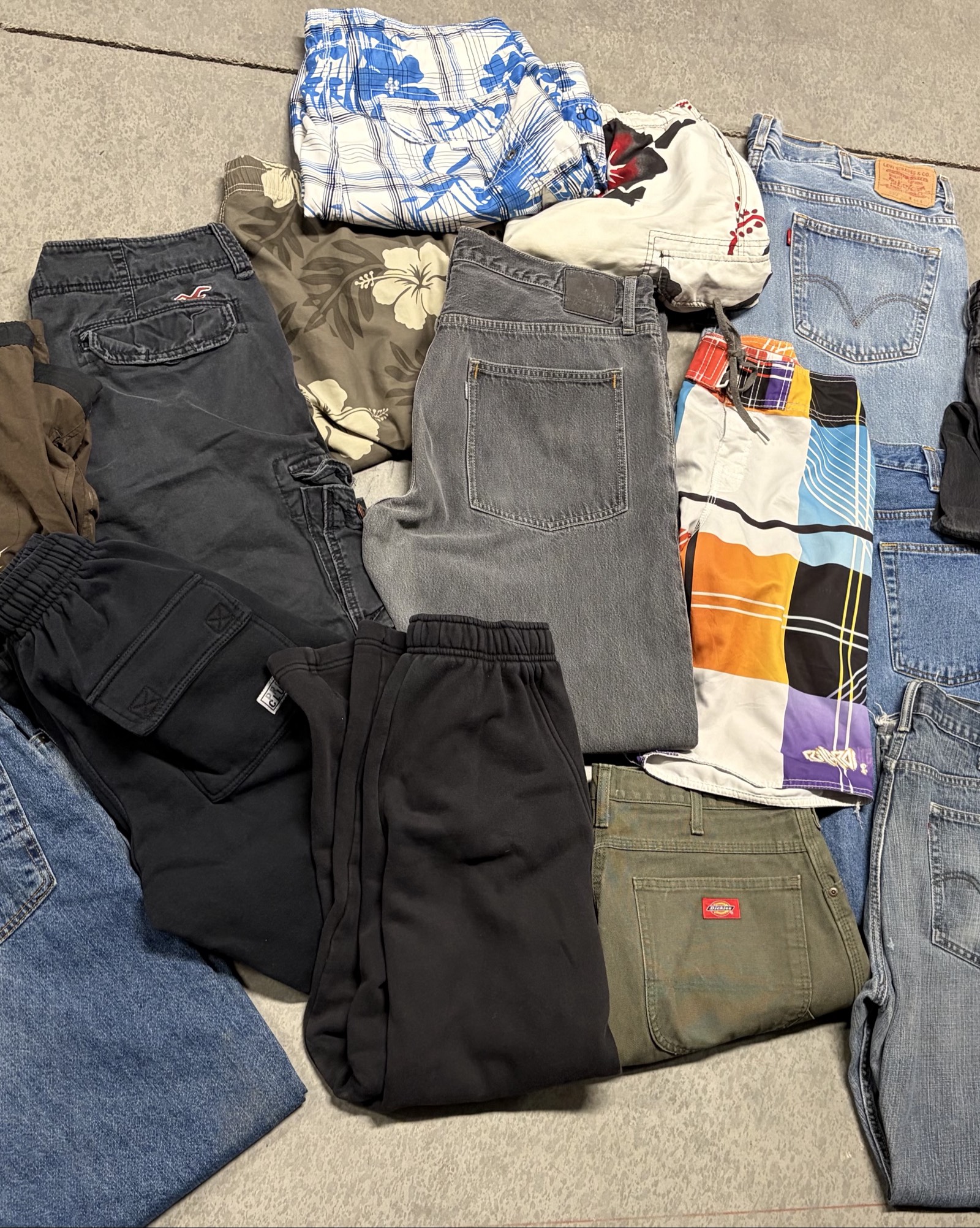 Y2K mixed skater grunge baggy resellers 16pcs bundle