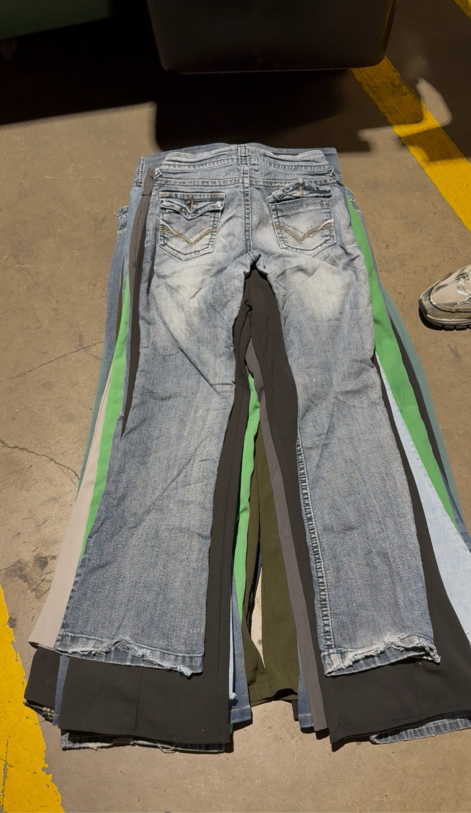 Wonens Y2K flared denim and dress mix