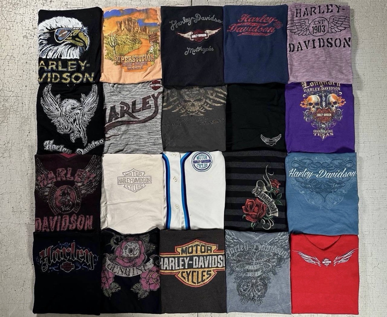 Vintage Y2K Women’s Harley tees