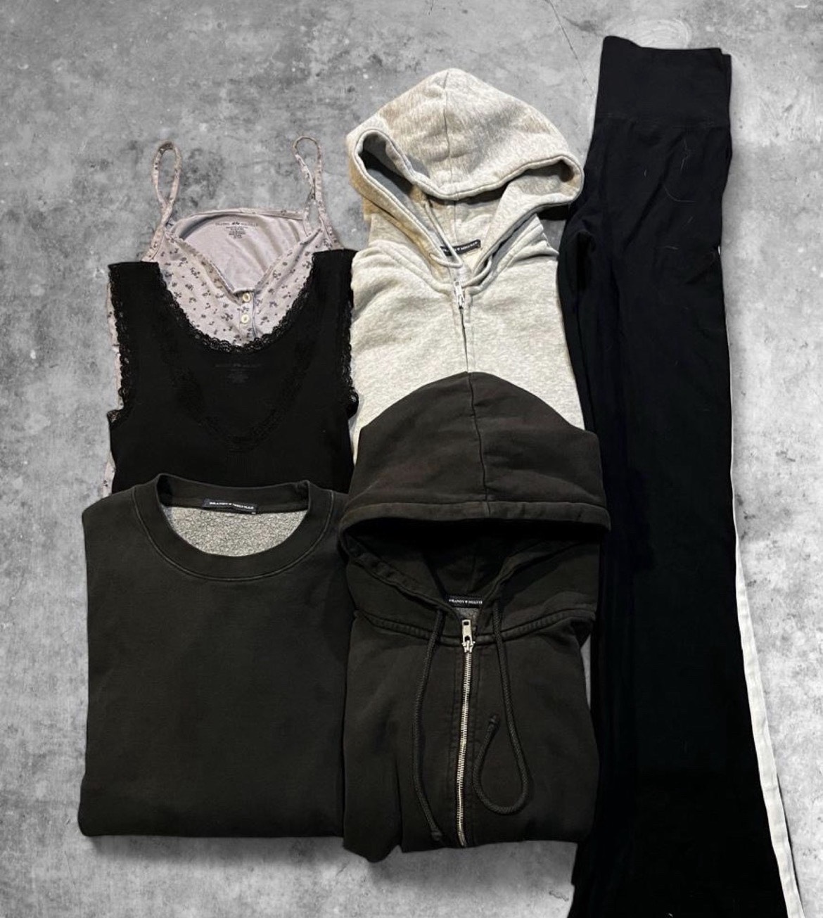 6 piece brandy melville bundle
