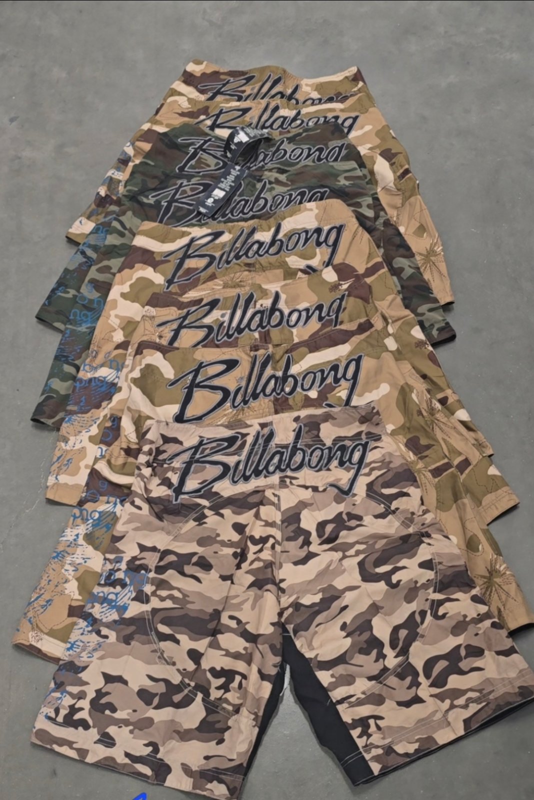 Vintage deadstock Taj burrows billabong/quicksilver board shorts