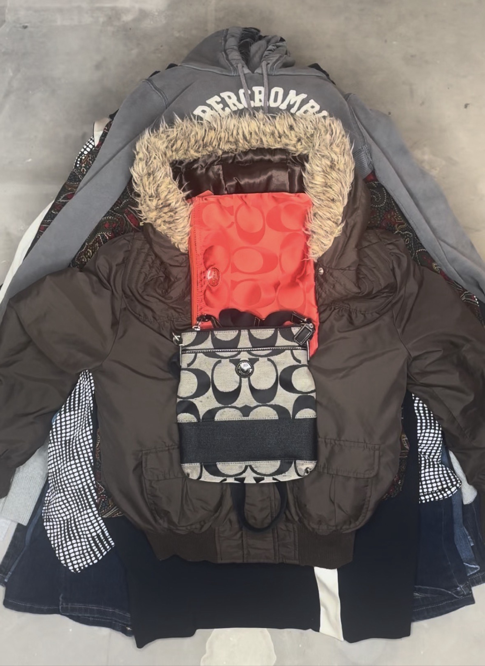 Vintage, Y2K, & Modern Women’s Mixed