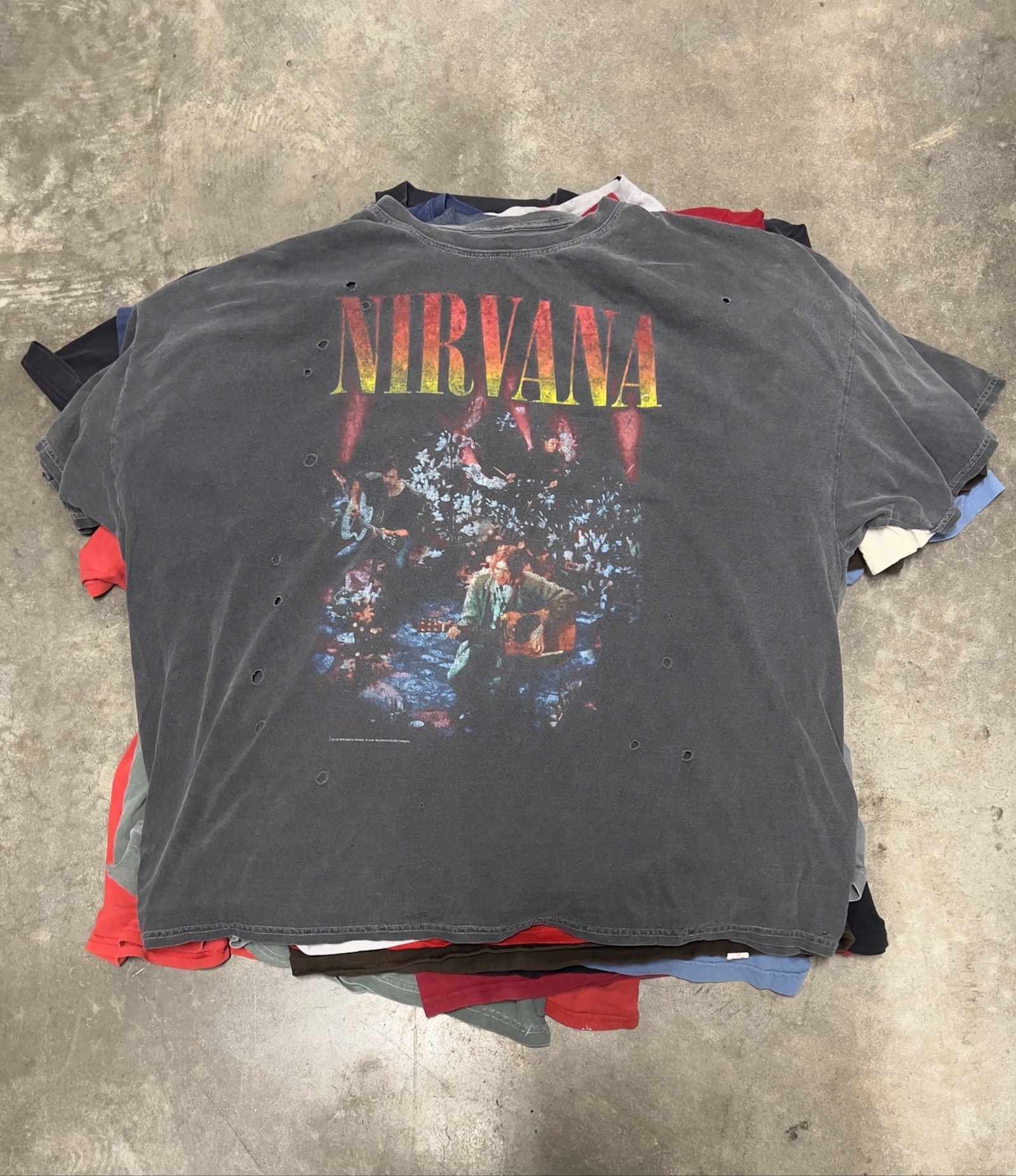 FADED Y2K 25pc Tee Lot