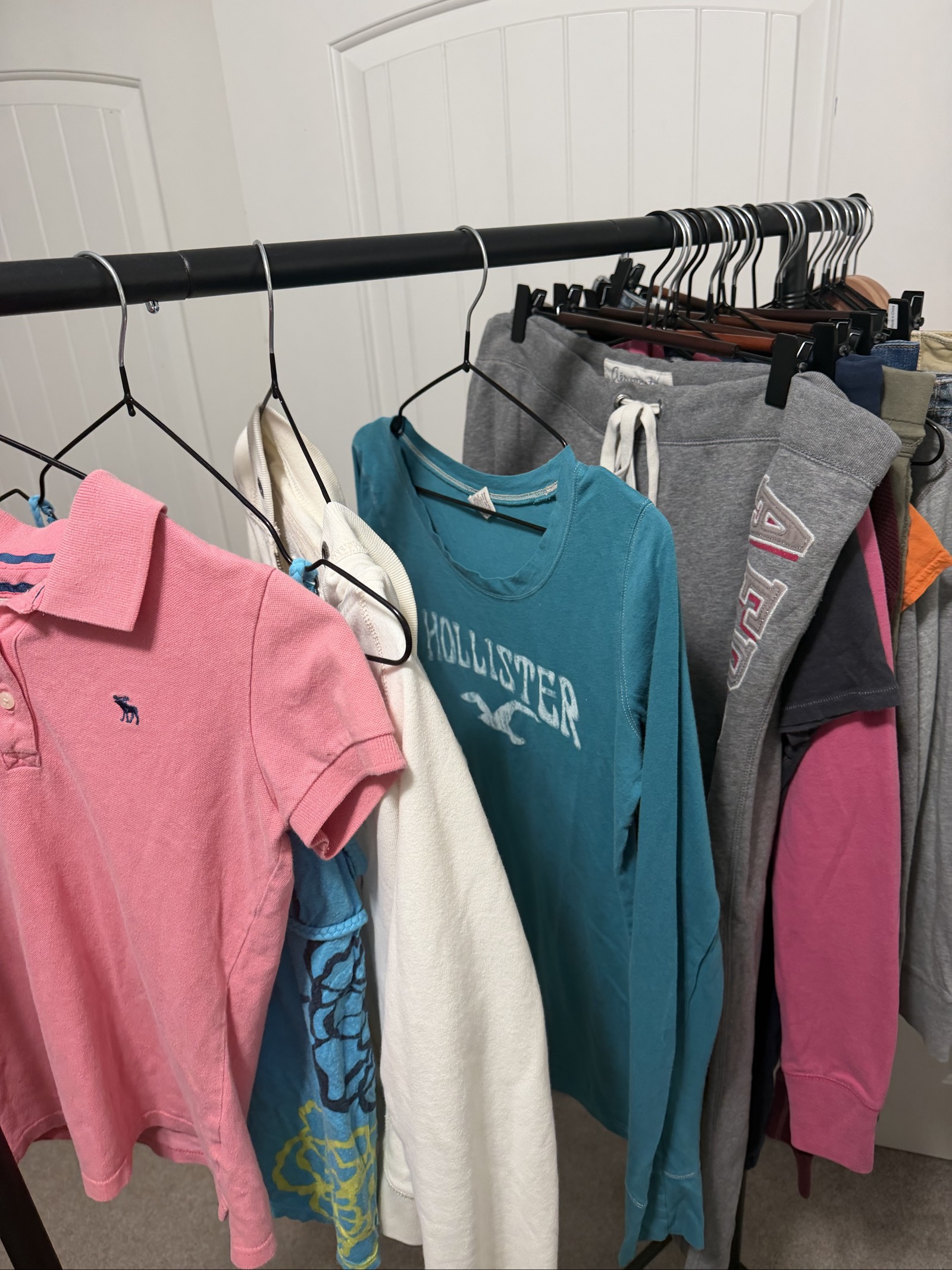 Y2K Aero , Hollister , Abercrombie , AE , Etc Reseller Bundle !!