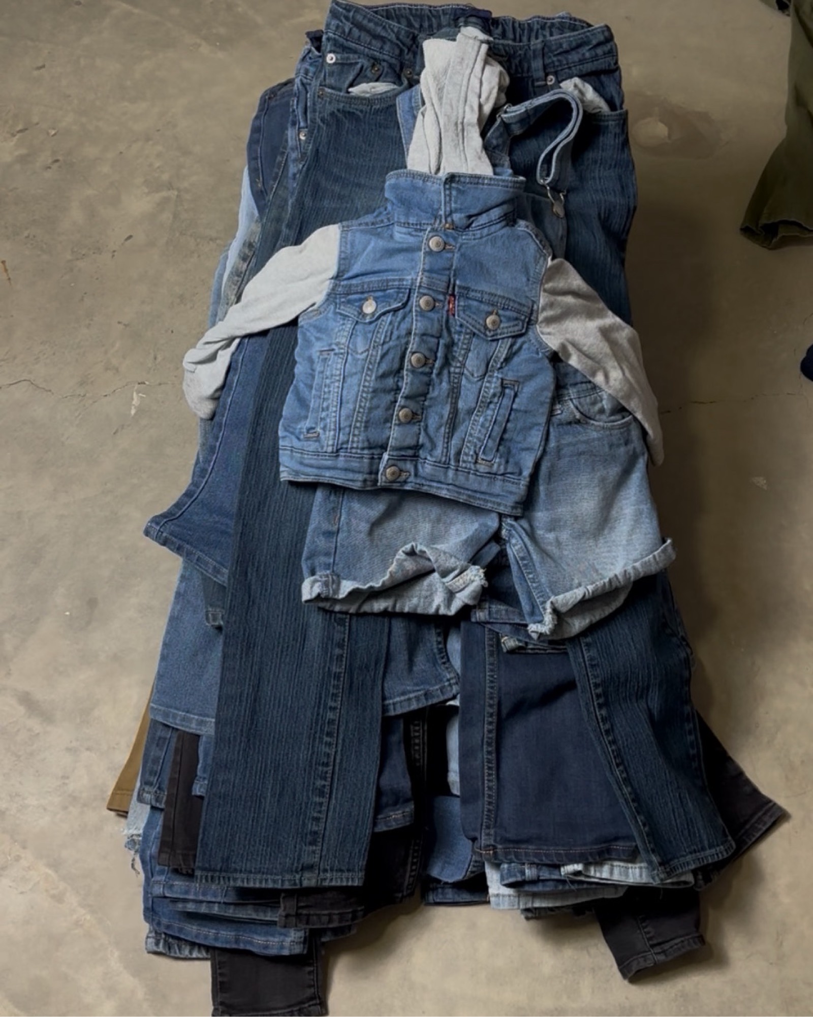 Vintage Modern Levi’s Kids Mix